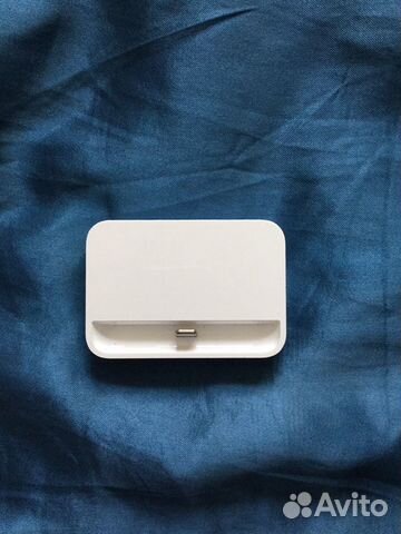 Док-станция iPhone 5/5s/SE оригинальная Док-станция iPhone 5/5s/SE оригинальная