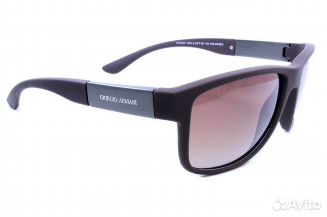 Солнцезащитные очки Giorgio Armani Солнцезащитные очки Giorgio Armani
