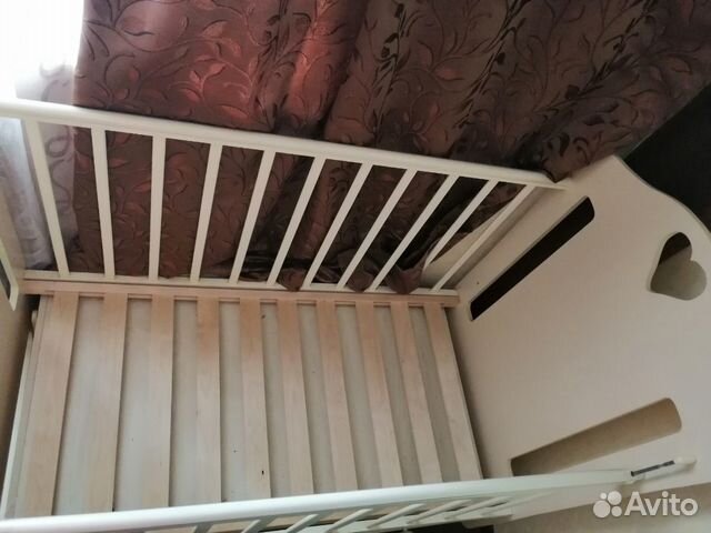 Кровать