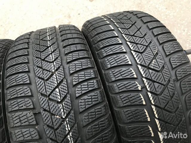 255 35 20 Pirelli Winter Sottozero 3 w