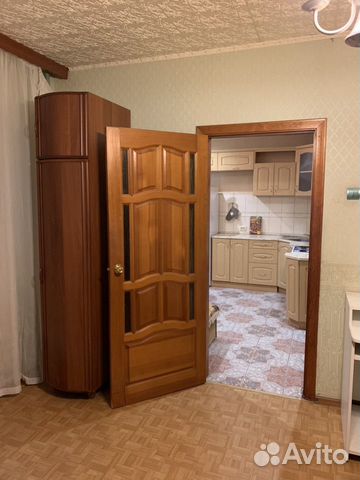 1-к квартира, 40 м², 10/10 эт.