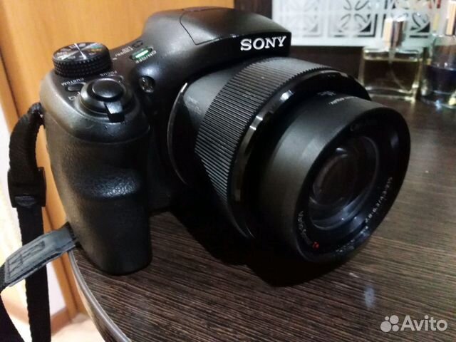 Фотокамера Sony cyber-shot DSC H300