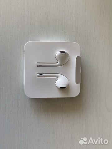 Наушники Apple Earpods оригинал lightning Наушники Apple Earpods оригинал lightning