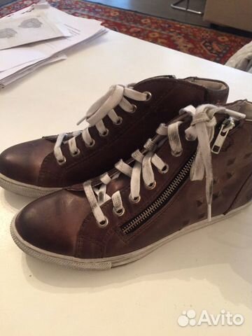 Новые женские ботинки