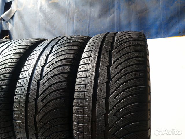 245/35/21 nokian WR A4 245/35 r21 y776