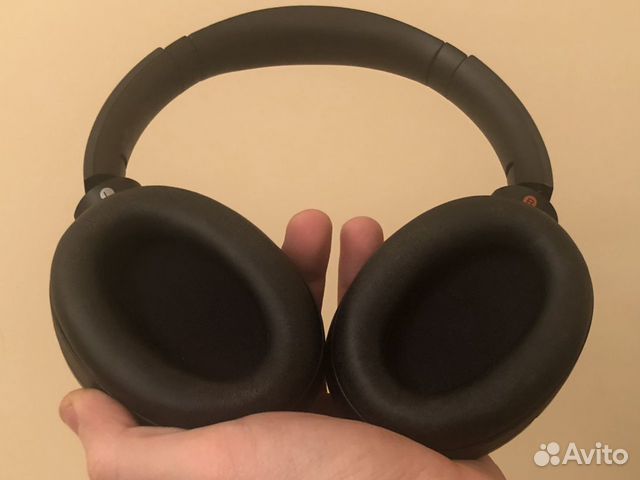 Беспроводные наушники Sony MDR-1000X как новые Беспроводные наушники Sony MDR-1000X как новые