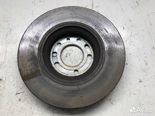 Тормозной диск передний Opel Zafira B Z22YH 2007 Тормозной диск передний Opel Zafira B Z22YH 2007