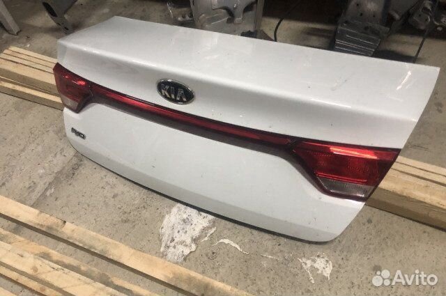 Фара задняя Kia Rio 4 оригинал крышки нет