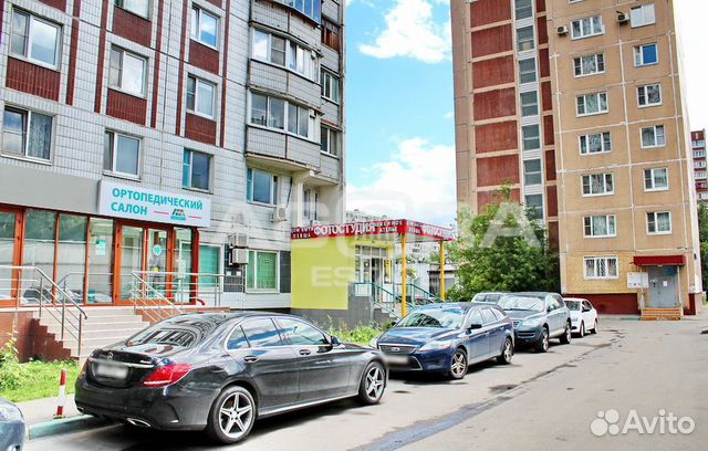 64 м2/Продажа торгового помещения на выходе из мет 64 м2/Продажа торгового помещения на выходе из мет