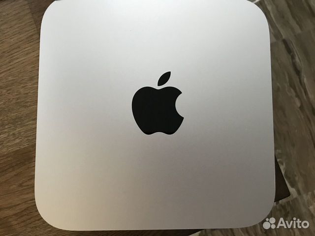 Продам компьютер Apple Mac Mini Late 2014 i5 8 Гб Продам компьютер Apple Mac Mini Late 2014 i5 8 Гб