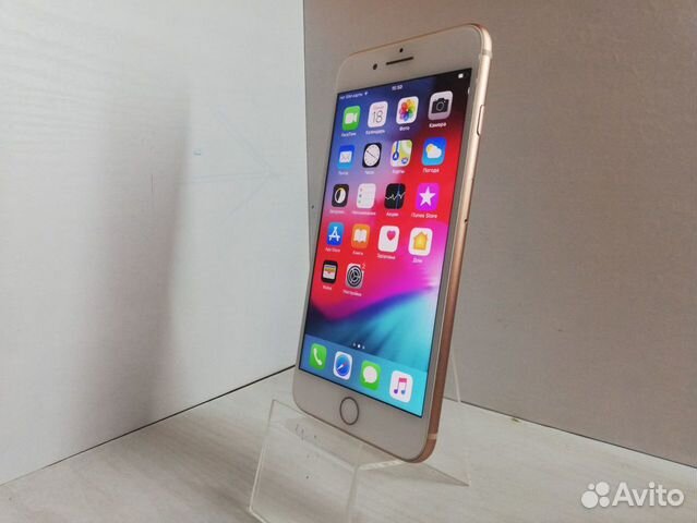Мобильный телефон Apple iPhone 8 Plus-64Gb