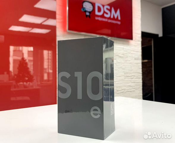 Новый SAMSUNG Galaxy S10e 128Gb Onyx (рст) Новый SAMSUNG Galaxy S10e 128Gb Onyx (рст)