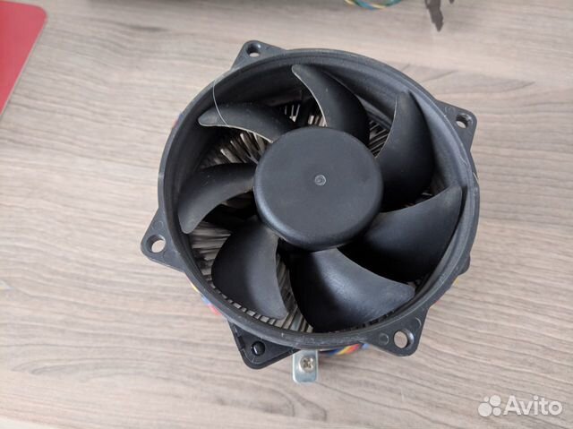 Процессор Intel Core 2 quad q8200 с кулером