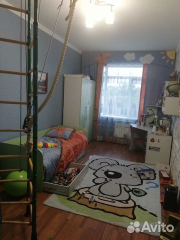 3-к квартира, 96 м², 3/9 эт.