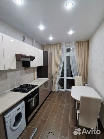 1-к квартира, 35 м², 7/10 эт.