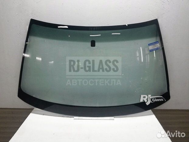 Лобовое стекло Субару Форестер 1997-2002