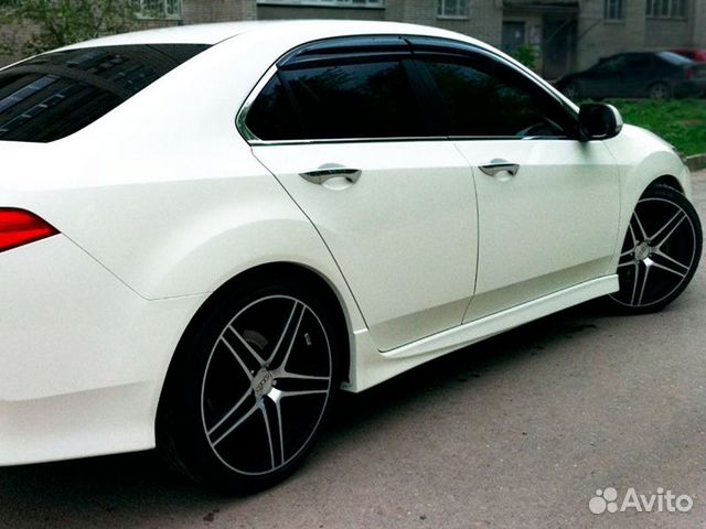 Накладки на пороги дверей Type S Honda Accord 8