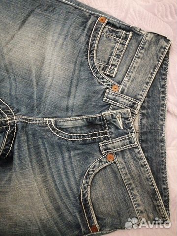 Джинсы Emporio Armani Джинсы Emporio Armani