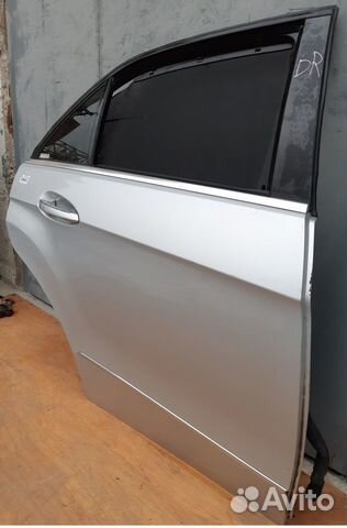 Дверь задняя правая Мерседес Е class W212 в сборе