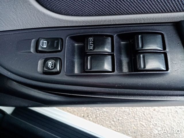 Nissan Wingroad 1.5 AT, 2003, 170 449 км Nissan Wingroad 1.5 AT, 2003, 170 449 км