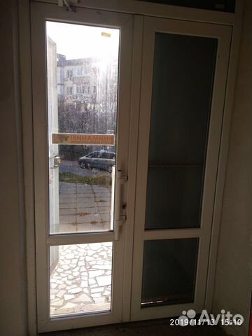 Продам двери метало пластиковые входные Продам двери метало пластиковые входные
