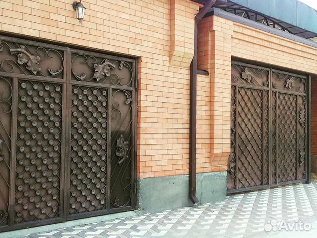 Маляр. Покраска ворот домов перил крыши стен Маляр. Покраска ворот домов перил крыши стен