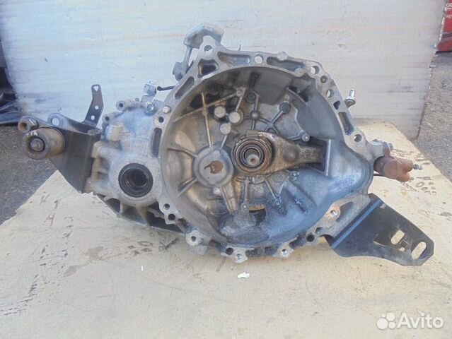 Коробка передач Toyota Auris 1.4i