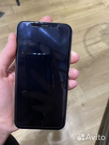 Телефон iPhone X
