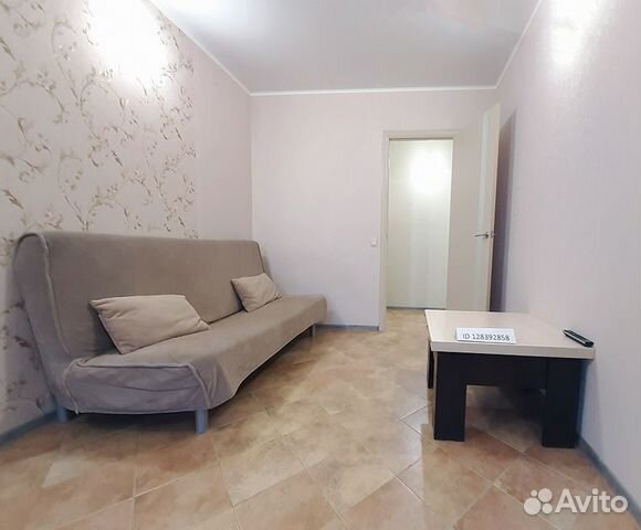 1-к квартира, 42 м², 14/14 эт.