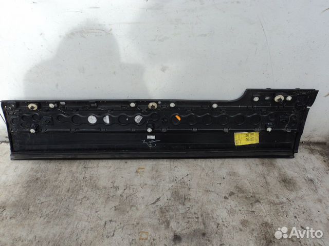 Накладка передней левой двери Range Rover 4 L405