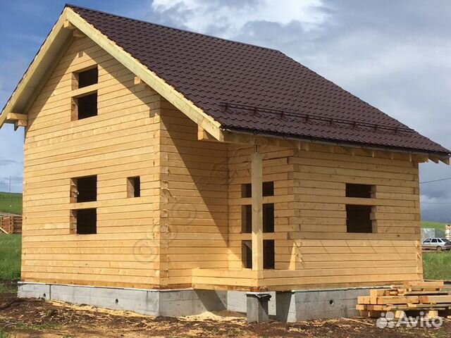 Сруб дома 7х6 м. из бруса с верандой и мансардой