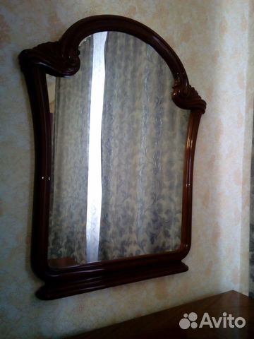 Спальный гарнитур из массива, орех (made in Italy)