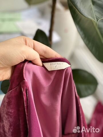 Бархатное платье Beatrice Бархатное платье Beatrice