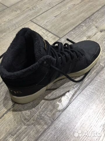 Утеплённые кроссовки Adidas
