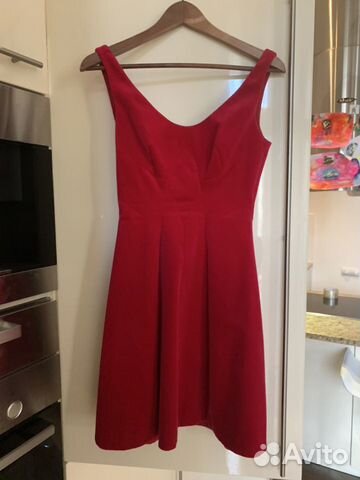 Бархатное платье колокольчик Karen Millen Бархатное платье колокольчик Karen Millen