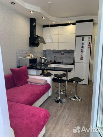 2-к квартира, 46 м², 3/10 эт.