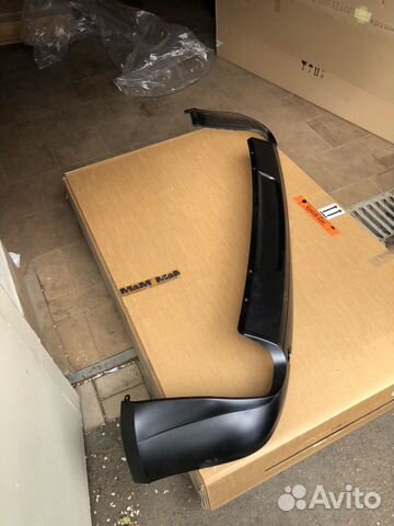 Спойлер заднего бампера Porsche Cayenne