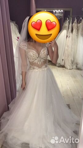 Свадебное платье новое. полный комплект