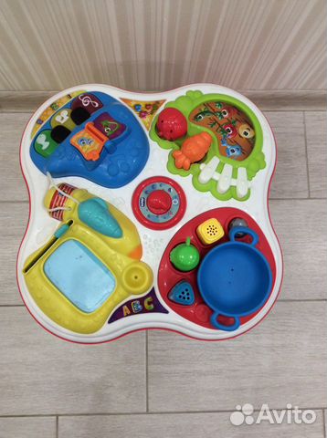 Развивающий стол Chicco