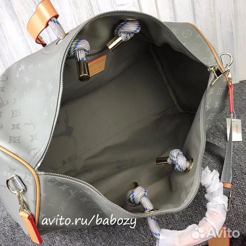 Сумка Louis Vuitton спортивная Сумка Louis Vuitton спортивная