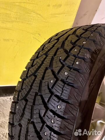 Зимняя резина на дисках 225/65 R17