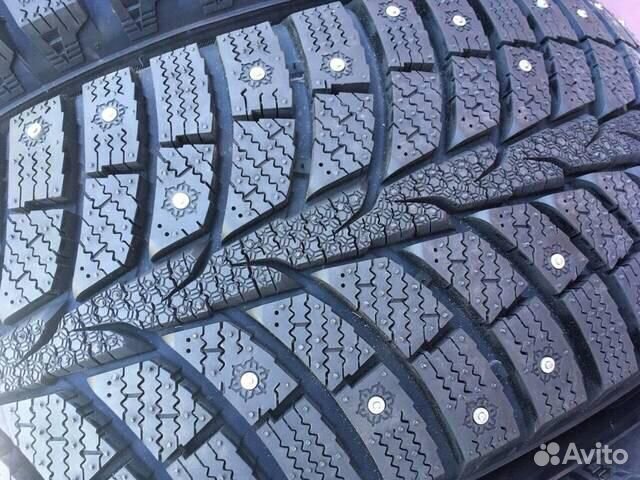 Новые зимние шины 225/45 R17 Hankook Laufenn шипы