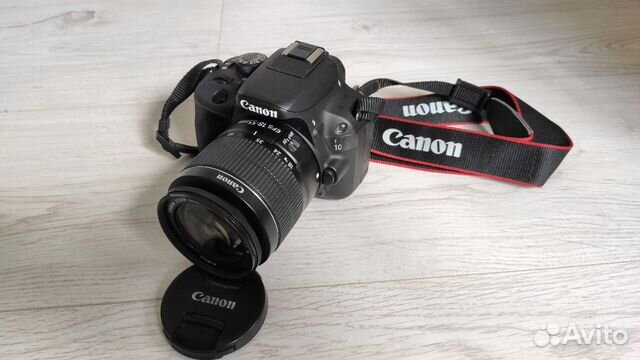 Canon EOS 100D kit Canon EOS 100D kit