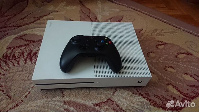 Xbox one s 500gb Xbox one s 500gb