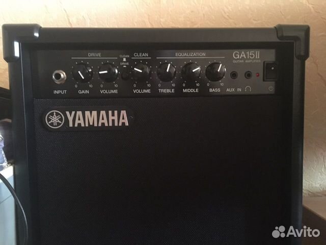 Комбоусилитель (комбик) Yamaha GA15II Комбоусилитель (комбик) Yamaha GA15II