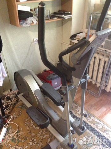 Эллиптический тренажер для дома