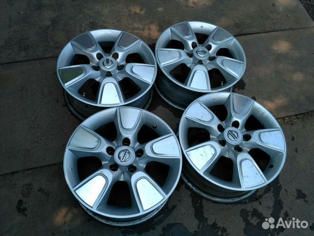 Ниссан R16 Ниссан R16