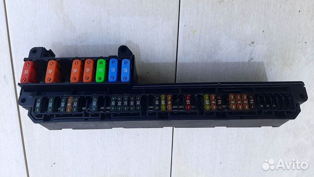 Блок предохранителей BMW 5-Series 525I E60