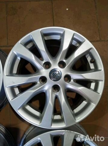 Диски бу оригинал R16 LU на Nissan