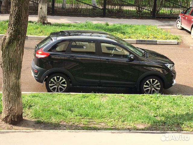 LADA XRAY Cross 1.6 CVT, 2019, 6 777 км LADA XRAY Cross 1.6 CVT, 2019, 6 777 км